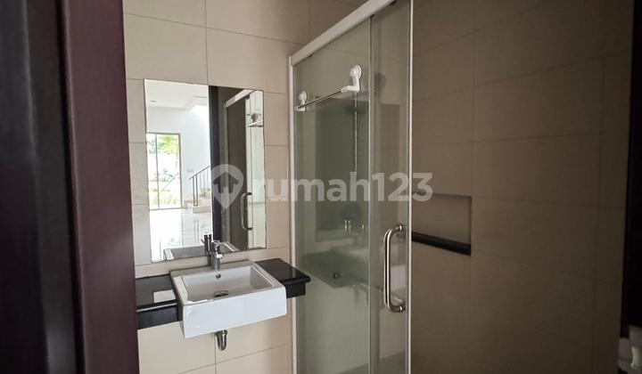 For Rent 2-Story House in PIK2 Phase 1, Size 10x15, Corner Lot, Semi-Furnished. 2