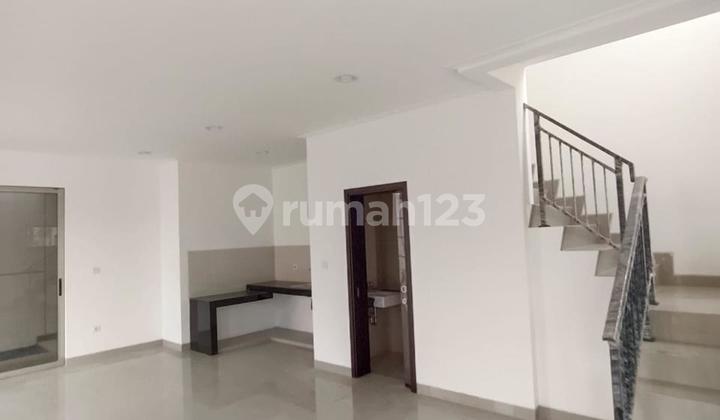 DIJUAL TERMURAH RUMAH PIK2 MILLENIAL UK 6X15 UNFURNISH 