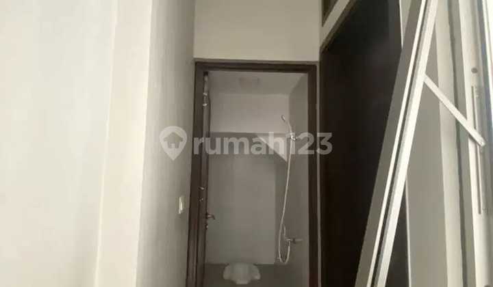 Dijual Termurah Rumah 2Lt Pik2 Cluster Magenta Uk 6X10 SHM bisa KPR Brand New