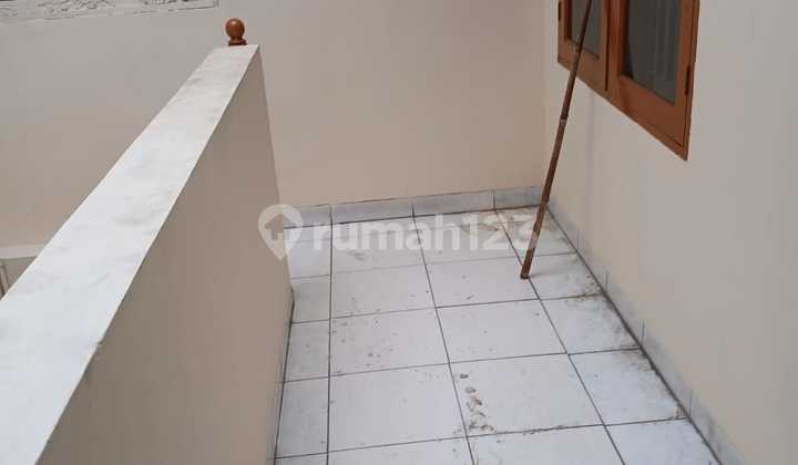 Rumah 2.5 Lt di Duta Garden Sudah Renovasi 2