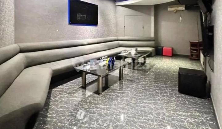 Shop House for Sale in Blok M Melawai, South Jakarta 2