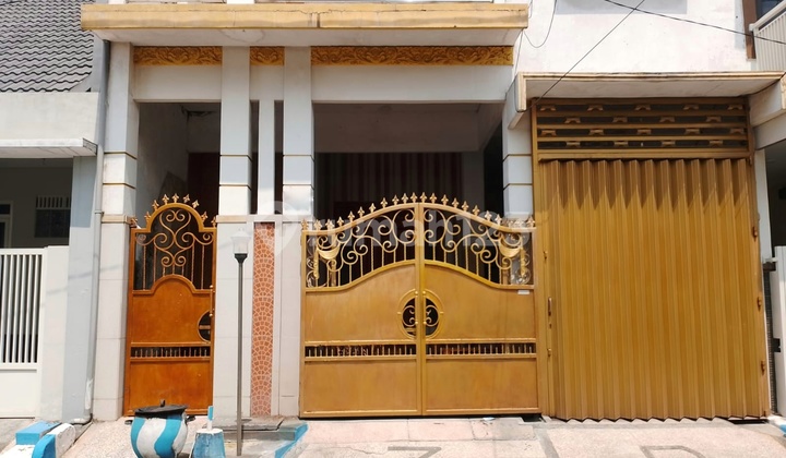 For Sale, Ready-to-Occupy House in Pondok Wage Indah, Sidoarjo 2