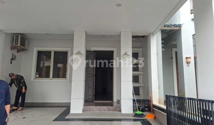 Rumah 2 Lantai Siap Pakai di Bgm Kelapa Gading Jakarta Utara 2
