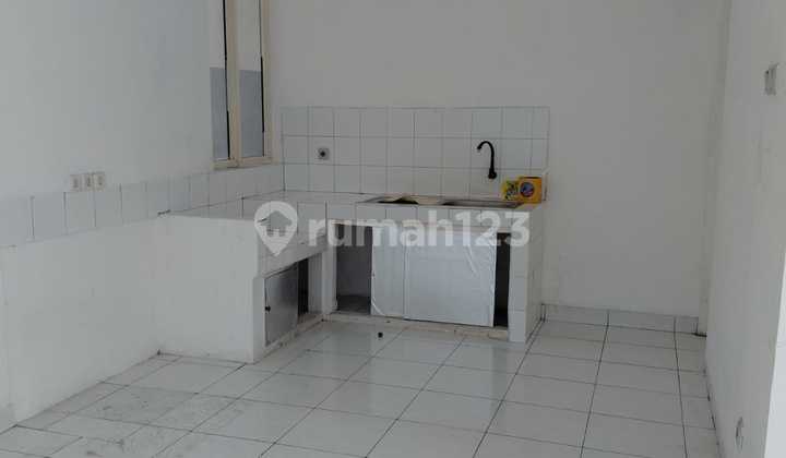 Neat House Ready to Use in Cakung, East Jakarta 2