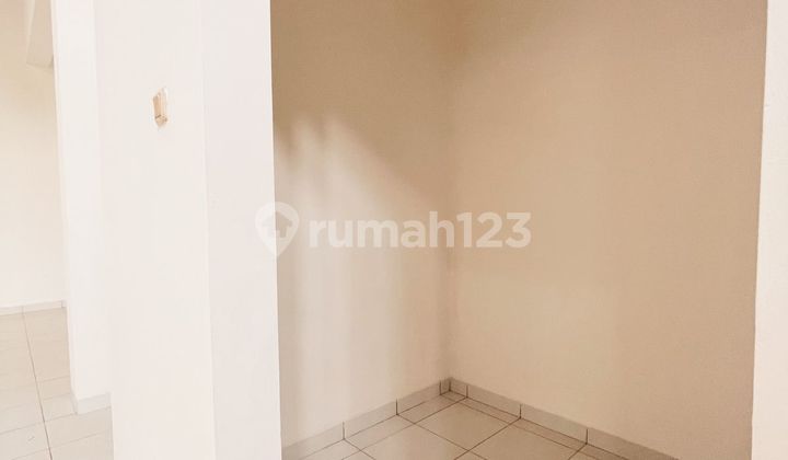 For Sale: 2-Storey Semi-Detached House in Harapan Indah 2