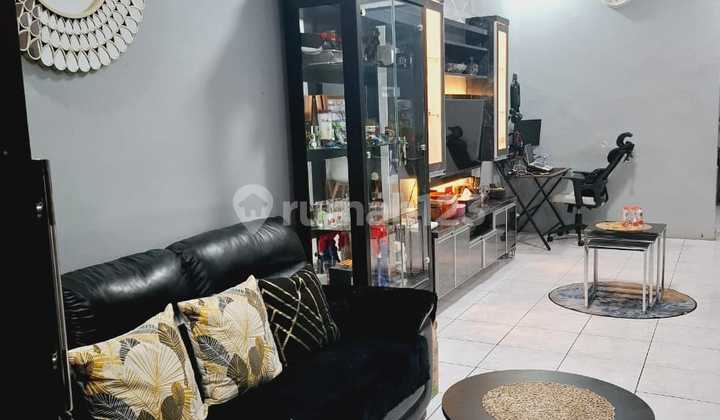 For Sale Ready-to-Occupy House in Pulo Gebang Permai, East Jakarta 2