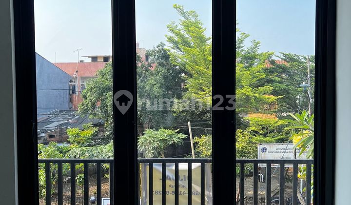 For Sale Ready-to-Occupy 2-Story House in Percetakan Negara, Central Jakarta 2