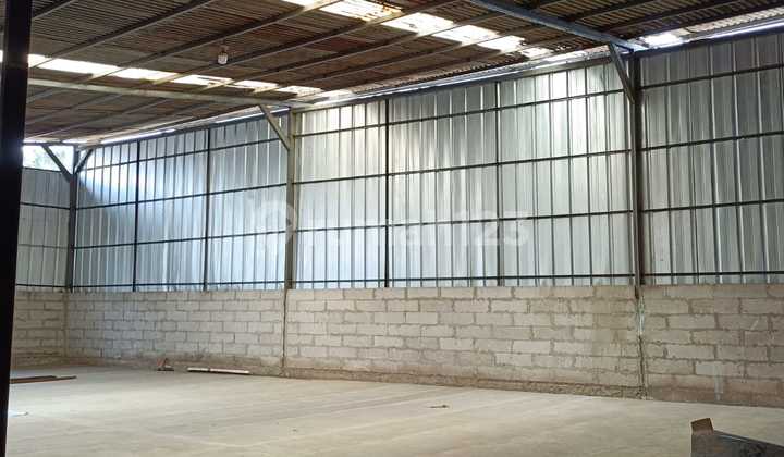 For Rent New Warehouse + Office Mess in Penggilingan, East Jakarta