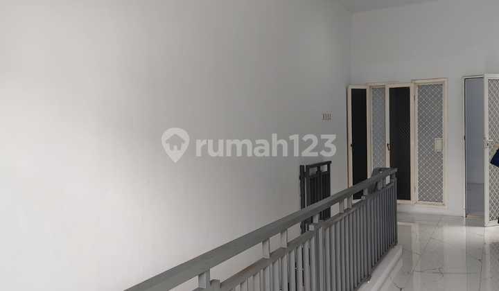 Lokasi Strategis Rumah Bagus Siap Huni di Sunter Jakarta Utara 2