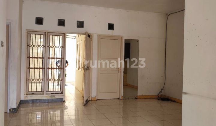 House on Green Boulevard, Harapan Indah City, Bekasi, West Java 2