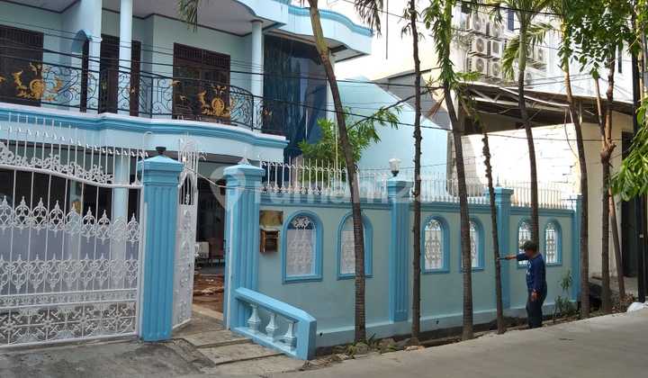 Dijual Cepat Rumah Asri 2 Lantai Perumahan Kavling Bni 46