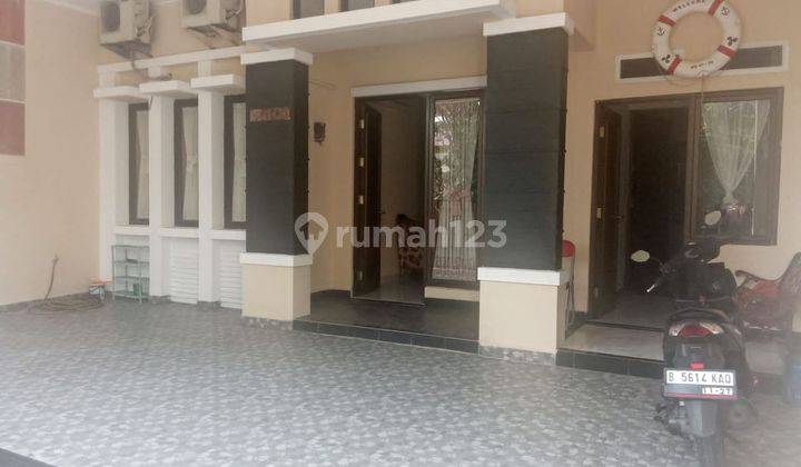 Disewakan Rumah Di Cluster Aralia Harapan Indah Bekasi 2