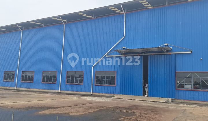 Container Access Warehouse 40 Feet Ready to Use in South Tambun, Bekasi