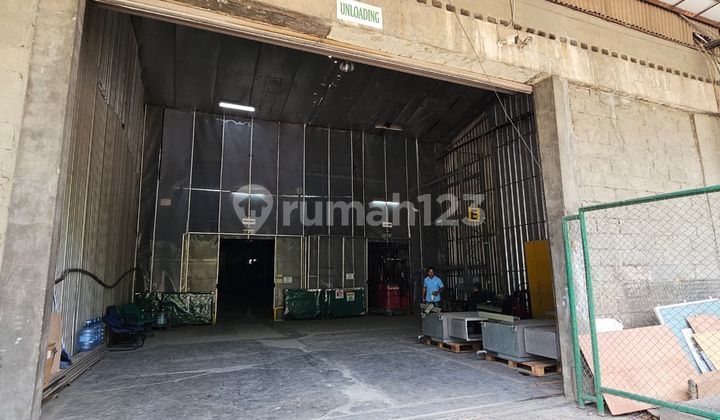 Warehouse For Rent, Ready to Use in Cakung, East Jakarta Warehouse For Rent, Ready to Use in Cakung, East Jakarta