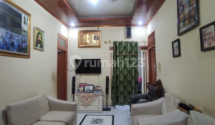 Dijual Cepat Rumah Hook Pinggir Jalan Di Taman Harapan Baru 2