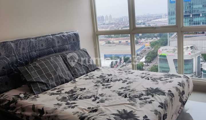 Disewakan Apartemen Furnished Lantai 21 Di Pulomas 1