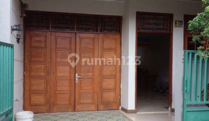 For Sale 3-Story House North Bekasi Telaga Mas Duta Harapan