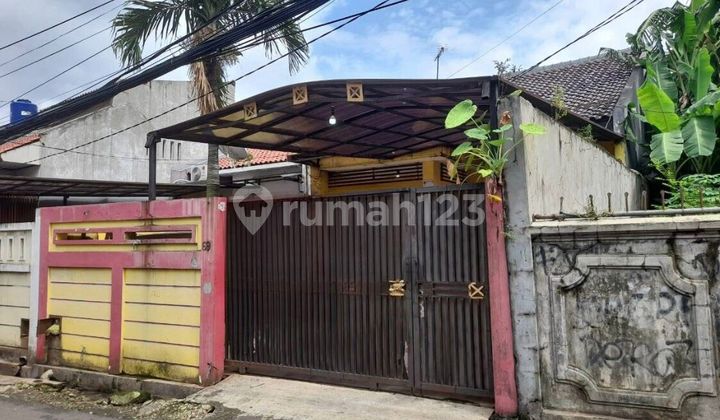 Dijual Rumah Lokasi Strategis Tanjung Barat Jakarta Selatan
