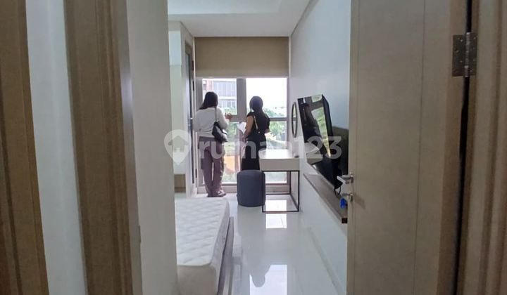 Disrwakan Apartemen Furnished di Gold Coast Pik 2 Jakarta Utara