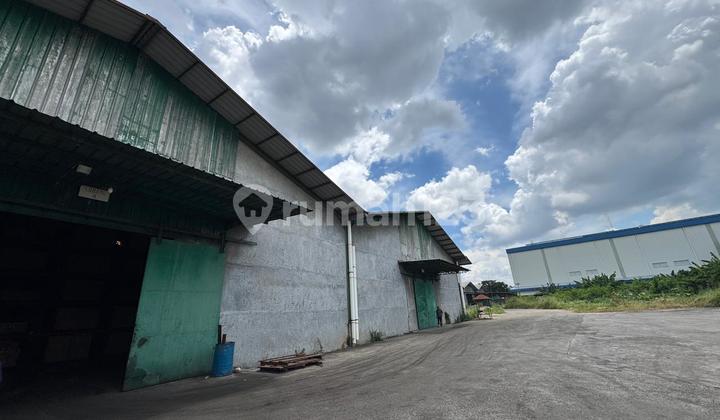 Gudang Gandeng 2 di Jatiuwung, Tangerang