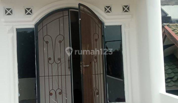 Turun Harga! Dijual Rumah 1.5 Lantai Di Bulevar Hijau Harapan Indah Bekasi 1