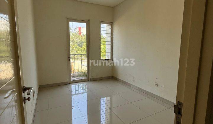 Disewakan Rumah 5 Kamar Di Residence One Murah Sekali 1