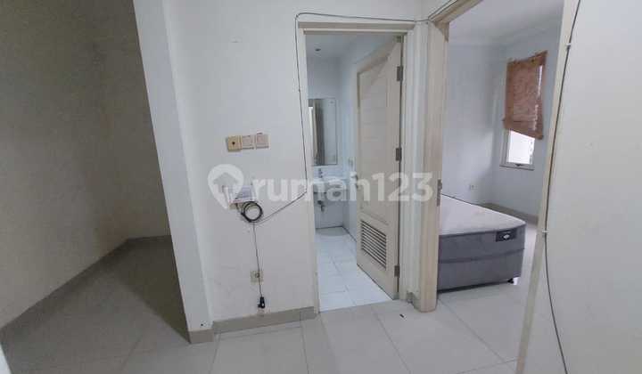 Good Rental House with SHM - Certificate of Ownership in BSD Good Rental House with SHM - Certificate of Ownership in BSD