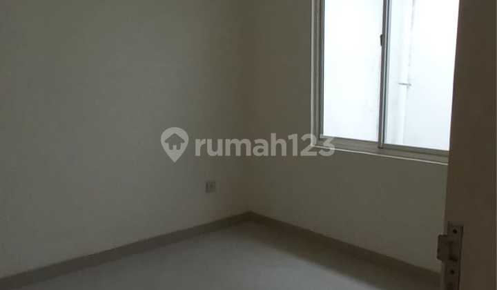 Residence One BSD House For Rent Cheap Near Binus 2 Bedrooms 2