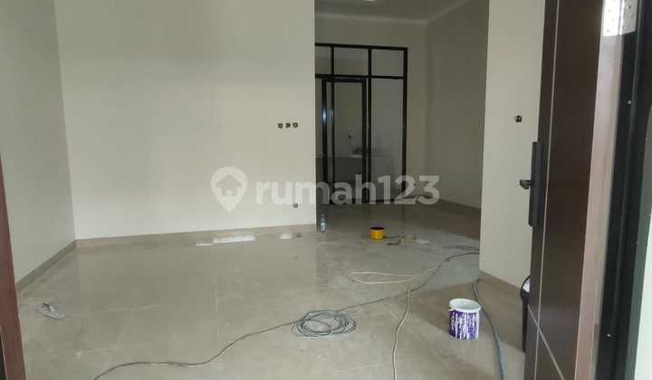 Rumah Murah di Serpong Park Jelupang 4 Kamar Tidur Siap Huni 2