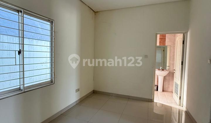 Disewakan Rumah 5 Kamar Di Residence One Murah Sekali 2