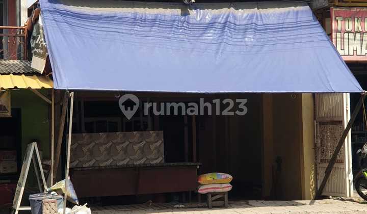 Cheap SHM, Cerme Gresik 0 road Commercial House in a densely populated area 1
