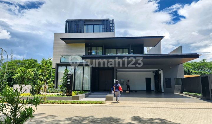 Botanic Villa Navapark Bsd City Rumah Bernuansa Villa
