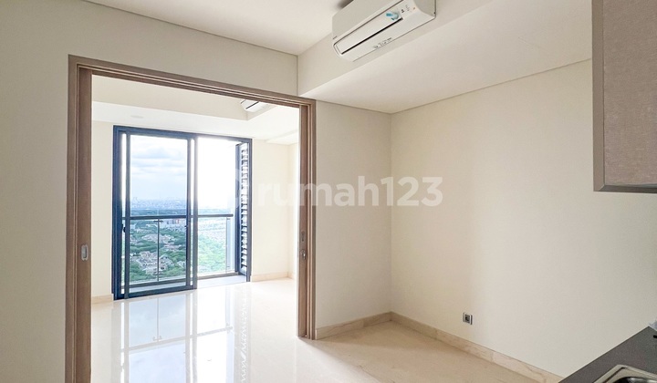 APARTMENT IN BSD UPPER WEST SEMI FURNISHED READY TO OCCUPY GOOD LOCATION