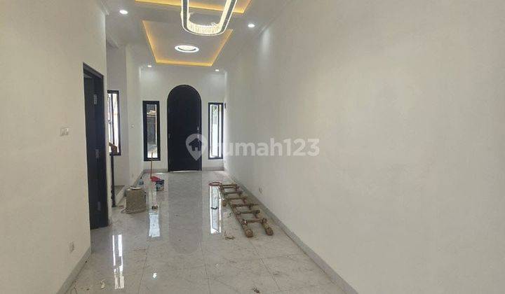 Di Jual Rumah Mewah 2 Lantai Di Pondok Bambu Jakarta Timur 2