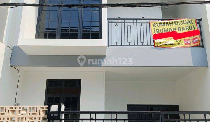 Rumah Murah 2 Lantai Startegis Di Jakrta Timur 2