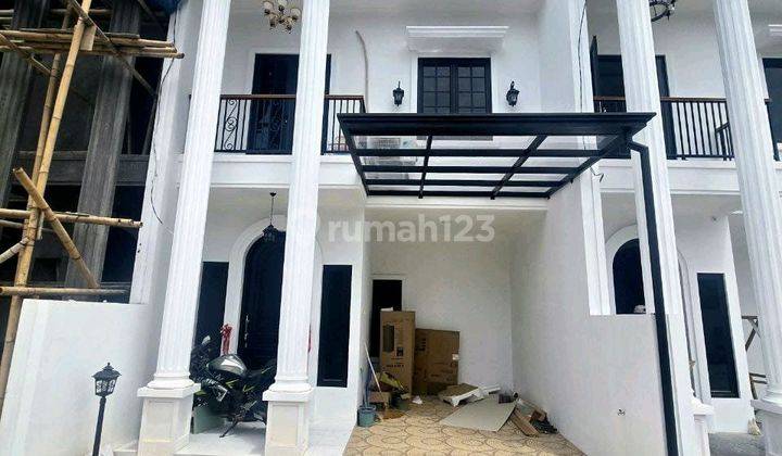 Rumah 2 Lantai Strategis Di Jikarta Timur 1