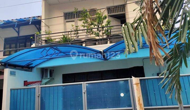 Dijual Rumah 3 Lantai Shm Bagus 1