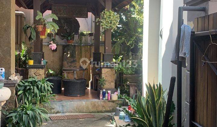 Dijual Rumah Lingkungan Elit Gatsu Tengah  1