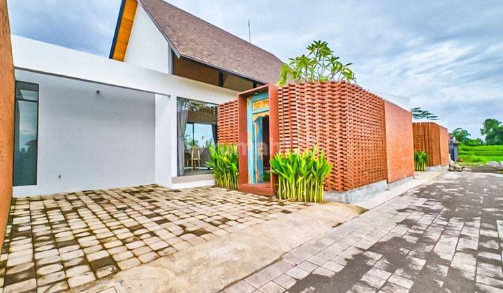 For Sale Villa Edge of Rice Fields Modern Tropical Style In Lodtunduh Location 1