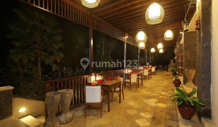 Dijual Villa Resort Super Mewah Dengan Pemandangan Eksotis Di Ubud  2