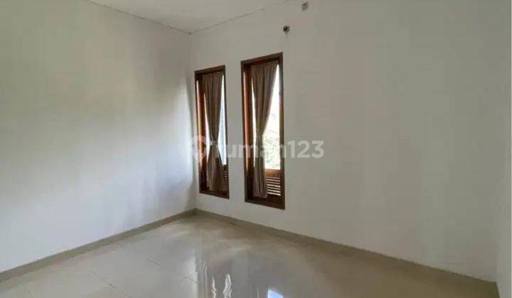 Dijual Rumah 2 Lantai Di Jl Taman Giri Asri - Jimbaran  2