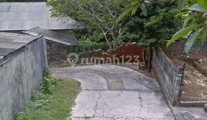 Dijual Tanah + Bangunan Berlokasi Di Padang Sambian 