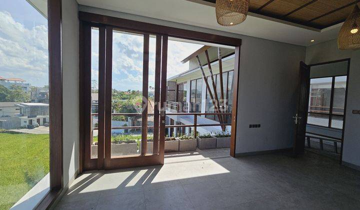 Exclusive Villa For Sale In Canggu 2