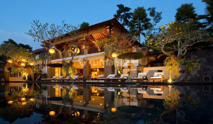 Dijual Villa Resort Super Mewah Dengan Pemandangan Eksotis Di Ubud  1