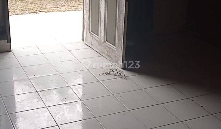 Rumah 3 Kamar Tidur Halaman Luas Lingkungan Asri Di Perum Pasir Putih, Pekanbaru 11