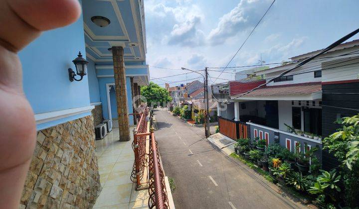 DIJUAL CEPAT RUMAH LUAS 2 LANTAI DI RAWALUMBU, BEKASI 2