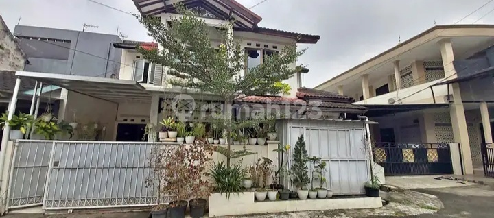 Nice and Well-Maintained 2-Story House Cheap In Komp Margahayu
