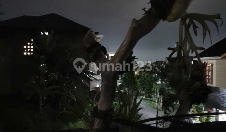 Quick Sale Luxury 4-Storey Ready-to-Live House with City View of Bandung 2