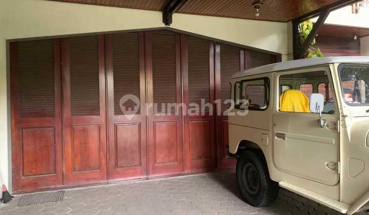 Quick Sale Strategic House in Turangga, Bandung City 2