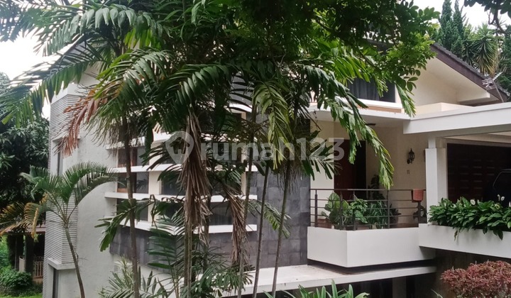 Quick Sale Luxury House in Dago Pakar Ideal for Relaxing, Cool and Pollution-Free 2